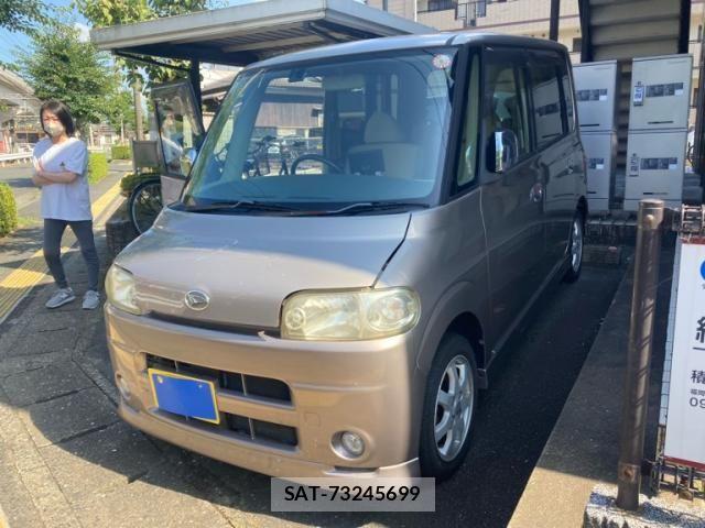 Daihatsu TANTO 2005-06 8159359-1