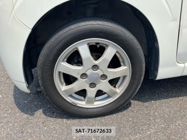 Daihatsu TANTO 2004-11 8159357-8