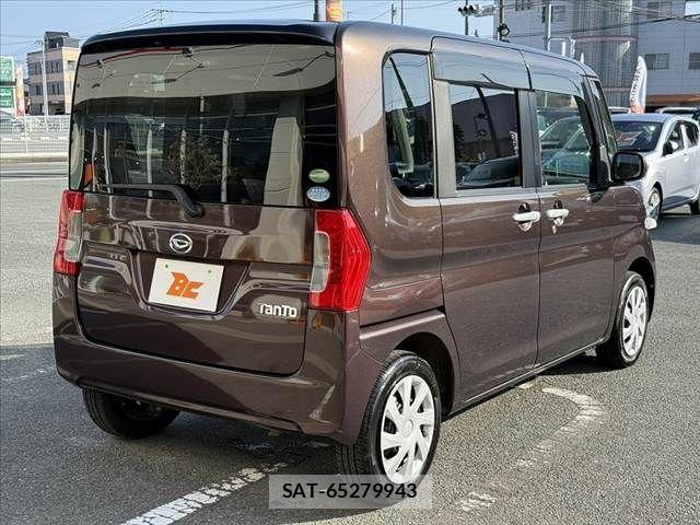 Daihatsu TANTO 2017-10 8210588-12