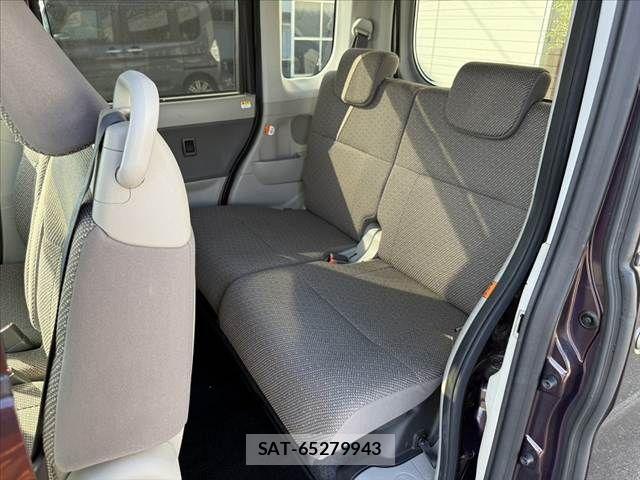 Daihatsu TANTO 2017-10 8210588-18