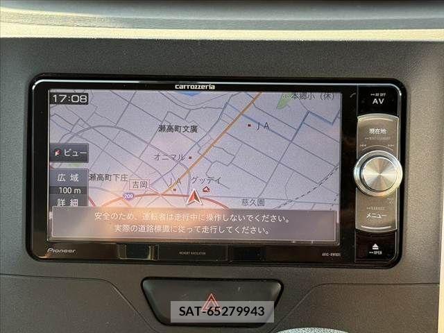 Daihatsu TANTO 2017-10 8210588-21