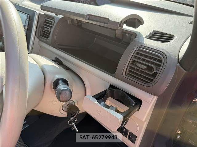 Daihatsu TANTO 2017-10 8210588-28
