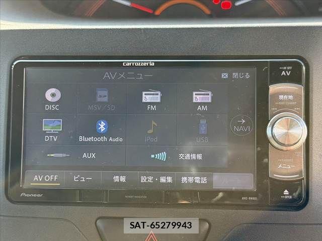 Daihatsu TANTO 2017-10 8210588-2