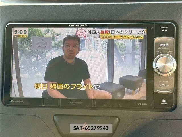 Daihatsu TANTO 2017-10 8210588-3