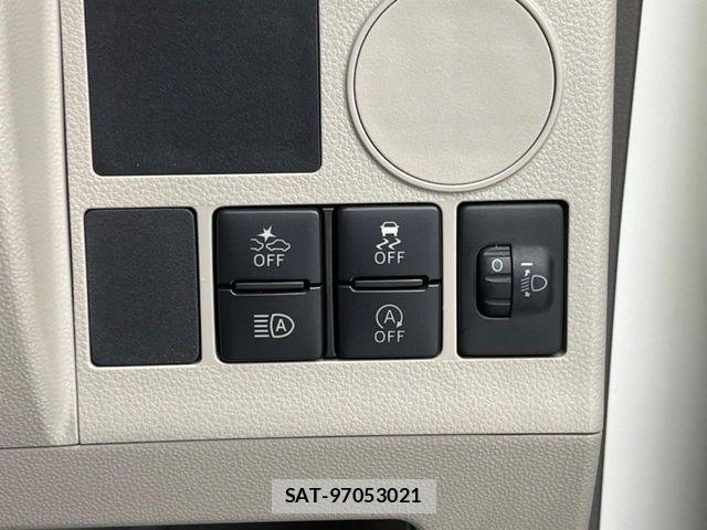 Daihatsu TANTO 2018-07 8210585-6
