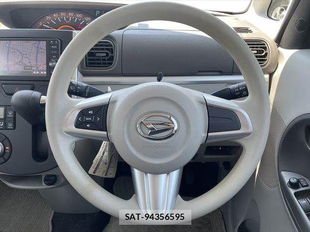 Daihatsu TANTO 2015-11 8210582-10