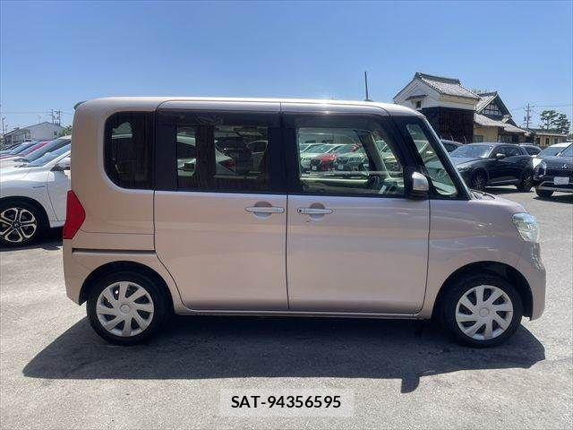 Daihatsu TANTO 2015-11 8210582-15