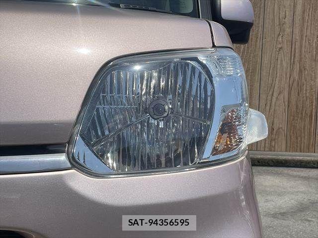 Daihatsu TANTO 2015-11 8210582-21