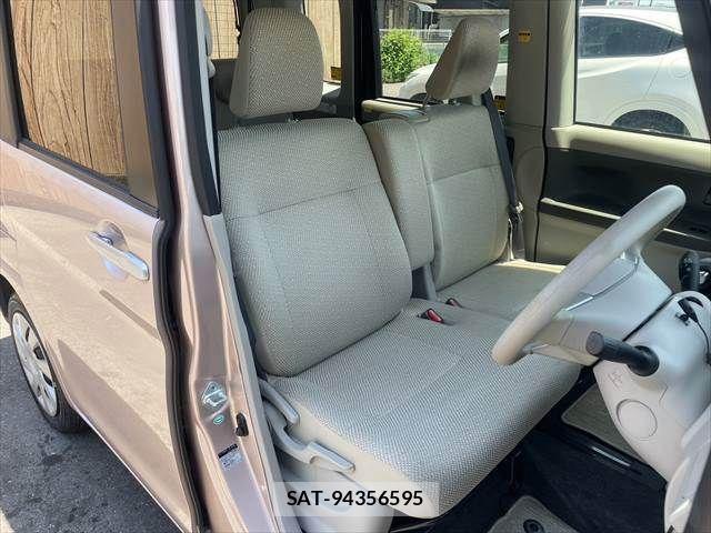 Daihatsu TANTO 2015-11 8210582-7