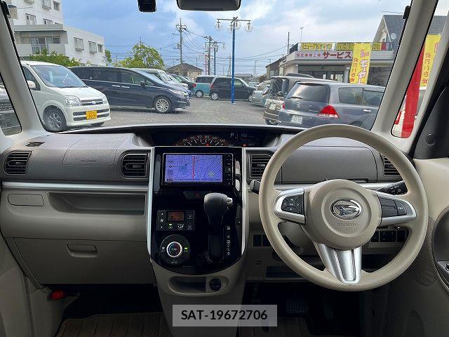 Daihatsu TANTO 2017-03 8210577-1