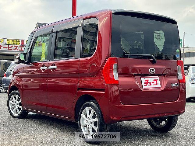 Daihatsu TANTO 2017-03 8210577-8