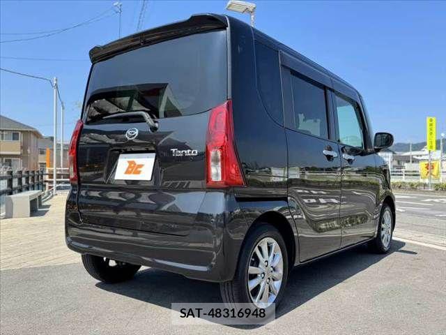 Daihatsu TANTO 2023-01 8210570-14
