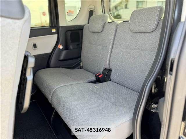 Daihatsu TANTO 2023-01 8210570-17