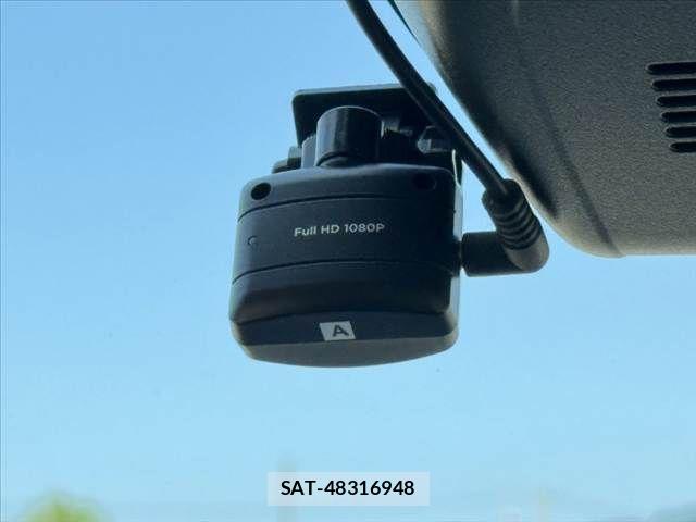Daihatsu TANTO 2023-01 8210570-28