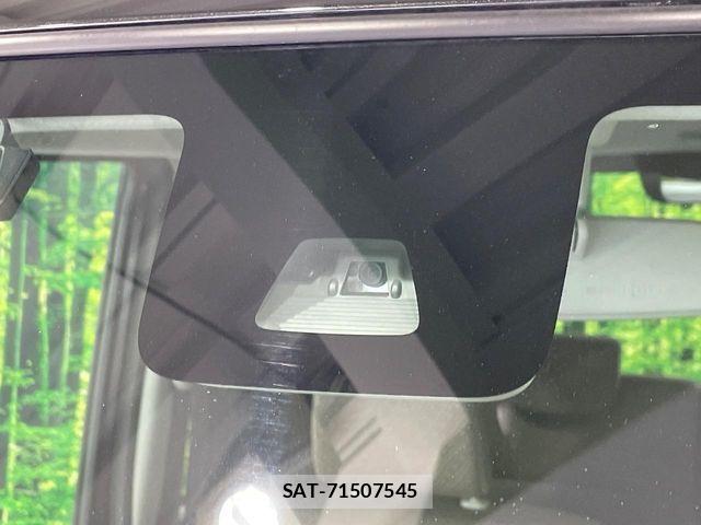 Daihatsu TANTO 2016-02 8210589-6