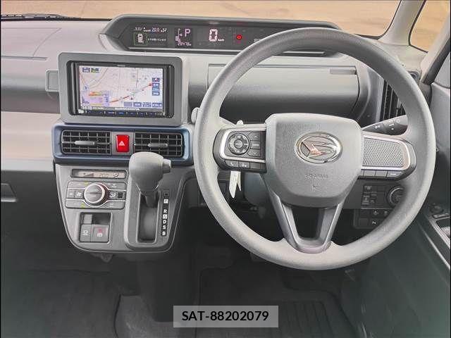 Daihatsu TANTO 2023-07 8210580-3