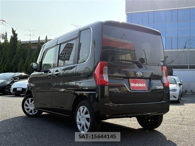 Daihatsu TANTO 2016-04 8210578-10