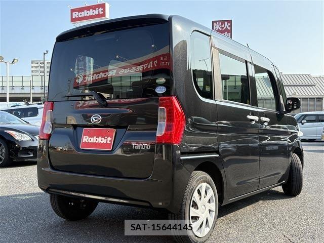 Daihatsu TANTO 2016-04 8210578-12