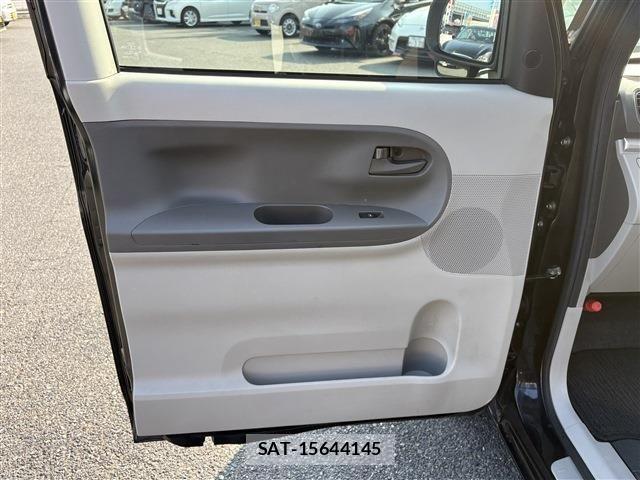 Daihatsu TANTO 2016-04 8210578-22