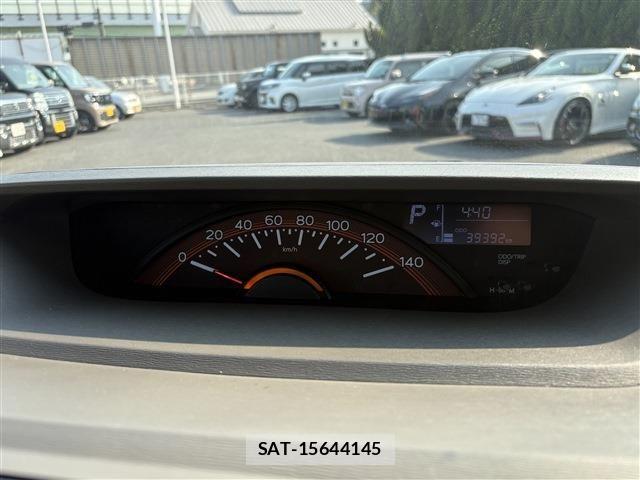 Daihatsu TANTO 2016-04 8210578-27