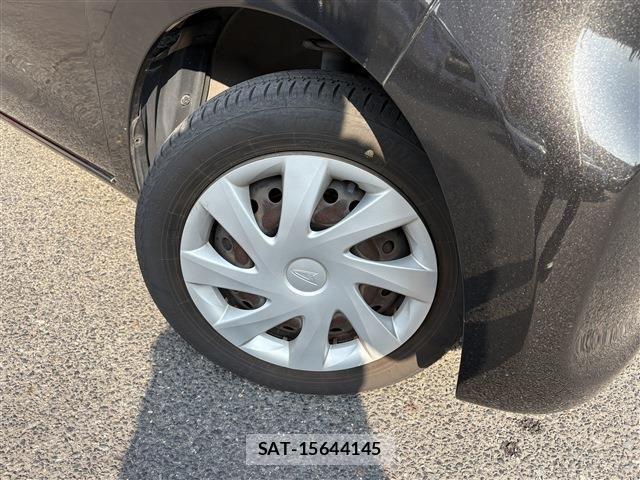 Daihatsu TANTO 2016-04 8210578-5