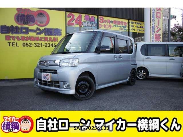 Daihatsu TANTO 2013-04 8210590-0