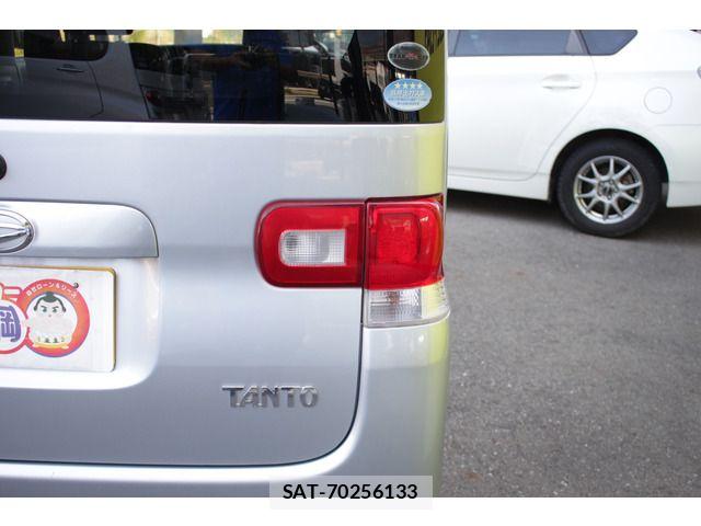 Daihatsu TANTO 2013-04 8210590-18