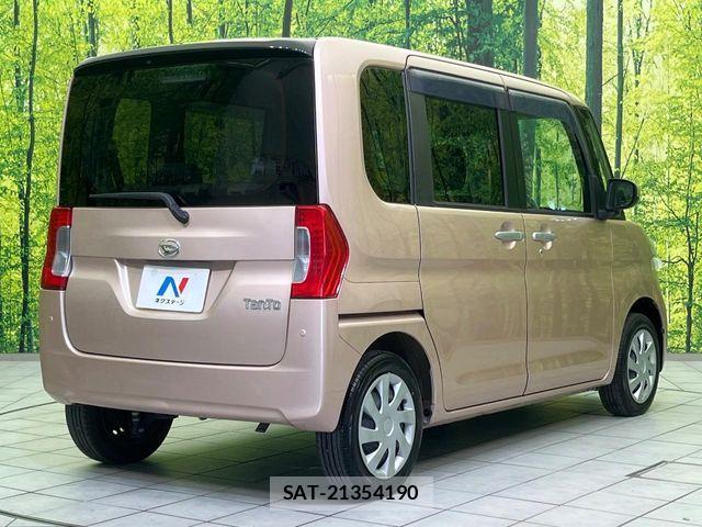 Daihatsu TANTO 2018-02 8210584-17