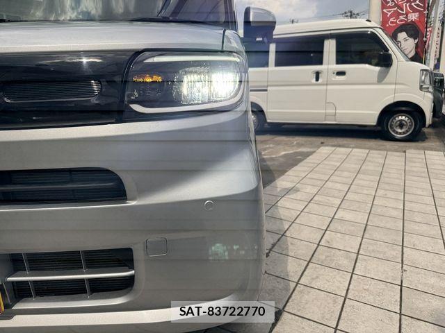 Daihatsu TANTO 2025-03 8210575-10