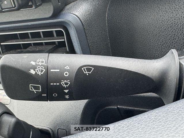 Daihatsu TANTO 2025-03 8210575-16