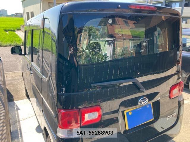 Daihatsu TANTO 2008-11 8210592-3