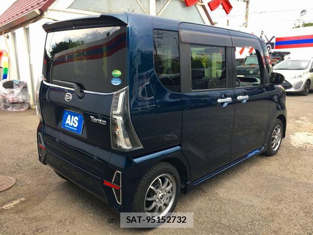 Daihatsu TANTO 2020-06 8210576-2