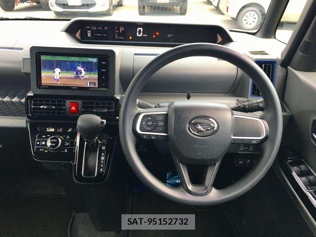 Daihatsu TANTO 2020-06 8210576-4