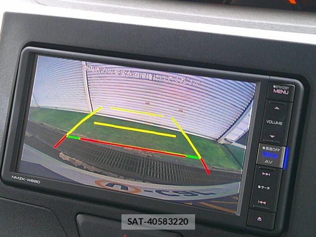 Daihatsu TANTO 2019-06 8210574-6