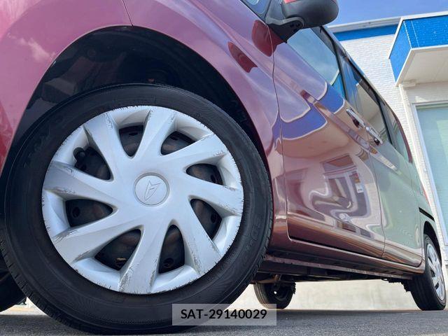 Daihatsu TANTO 2018-03 8210581-12