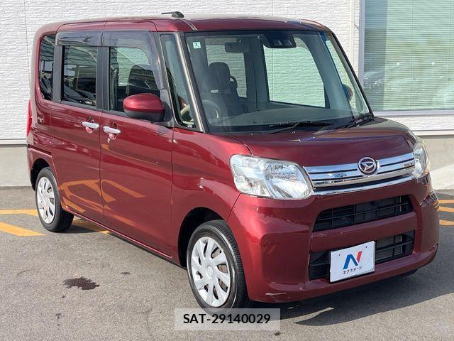 Daihatsu TANTO 2018-03 8210581-15