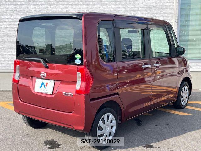 Daihatsu TANTO 2018-03 8210581-16