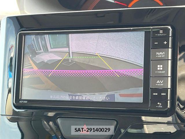 Daihatsu TANTO 2018-03 8210581-4