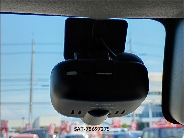 Daihatsu TANTO 2019-06 8210583-16