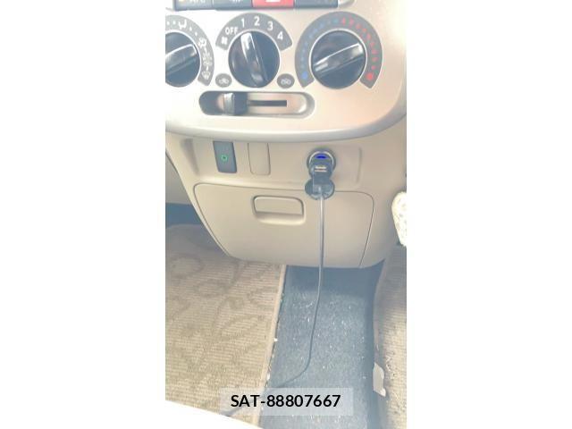 Daihatsu TANTO 2011-02 8232062-27