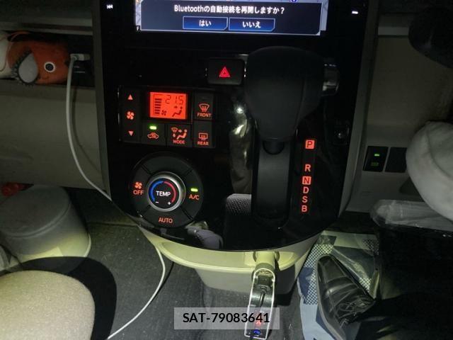 Daihatsu TANTO 2017-09 8232057-15