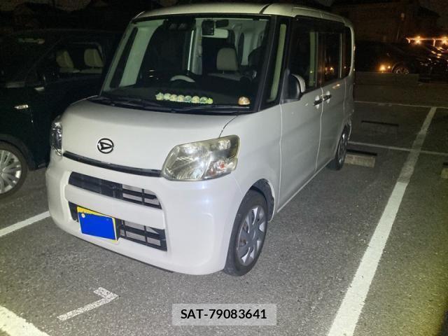 Daihatsu TANTO 2017-09 8232057-1