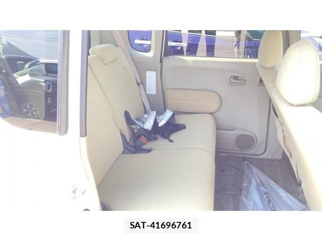 Daihatsu TANTO 2005-06 8232059-11