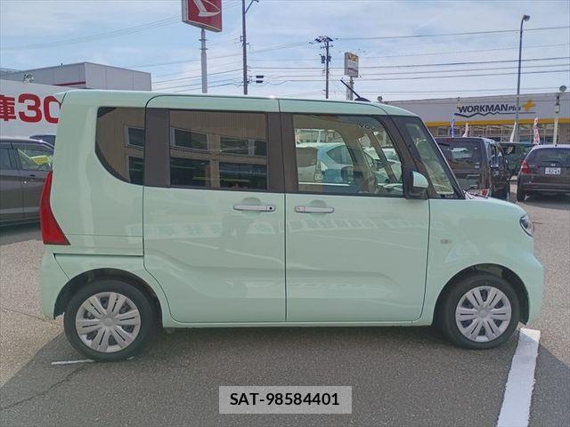 Daihatsu TANTO 2019-10 8232052-3