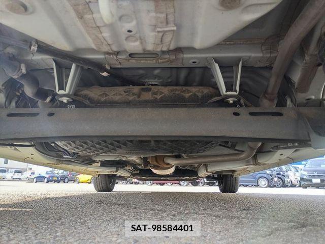 Daihatsu TANTO 2019-10 8232052-5