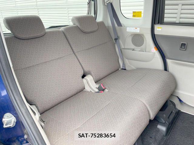 Daihatsu TANTO 2017-09 8232053-8