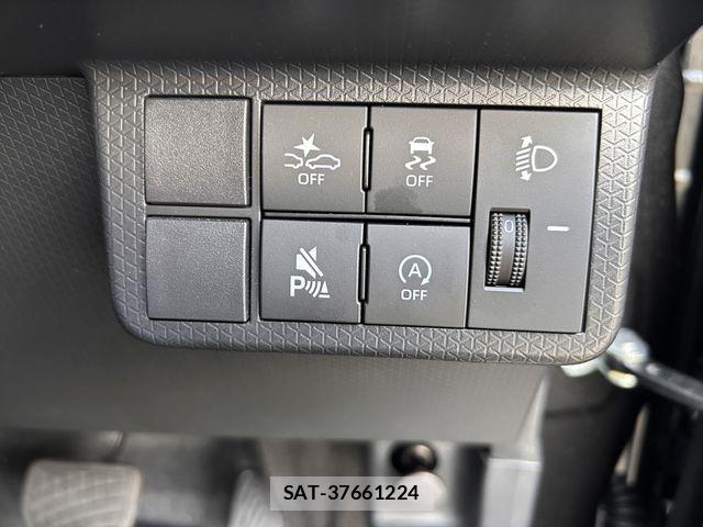 Daihatsu TANTO 2025-01 8246889-17