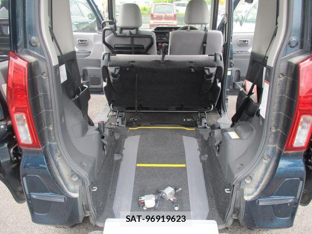 Daihatsu TANTO 2020-01 8246892-8
