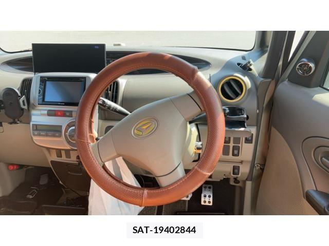Daihatsu TANTO 2012-09 8246896-12