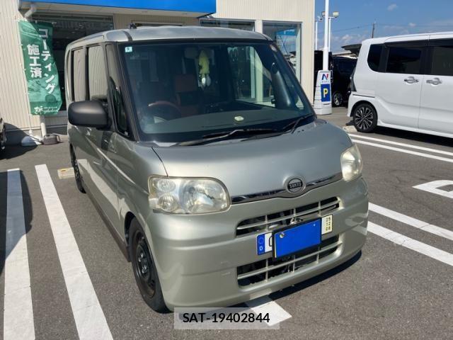 Daihatsu TANTO 2012-09 8246896-1